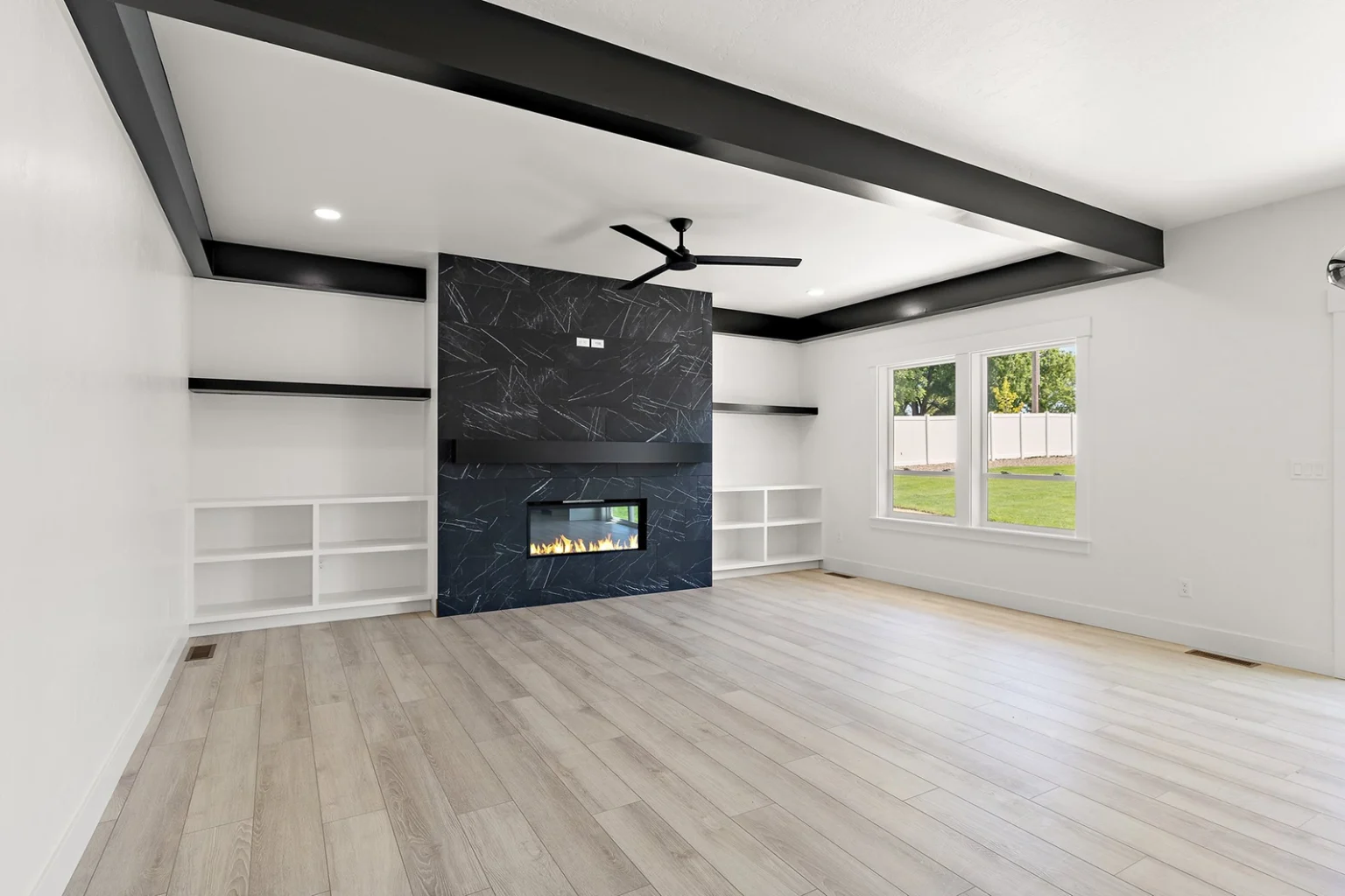 22-web-or-mls-109 Albert St-22