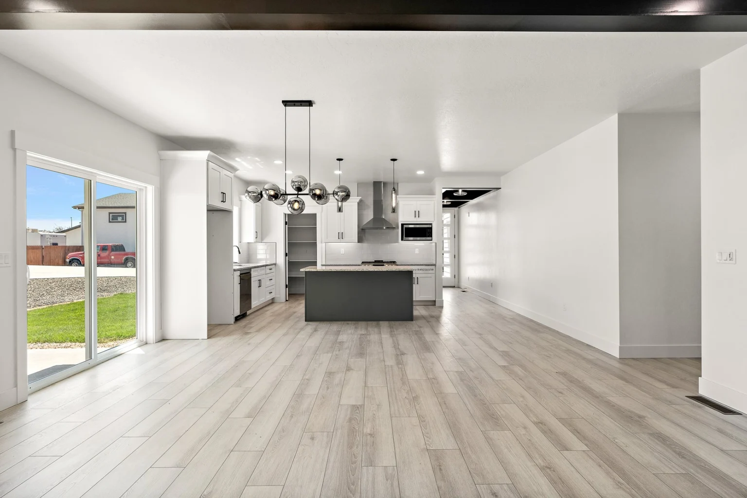 26-web-or-mls-109 Albert St-26